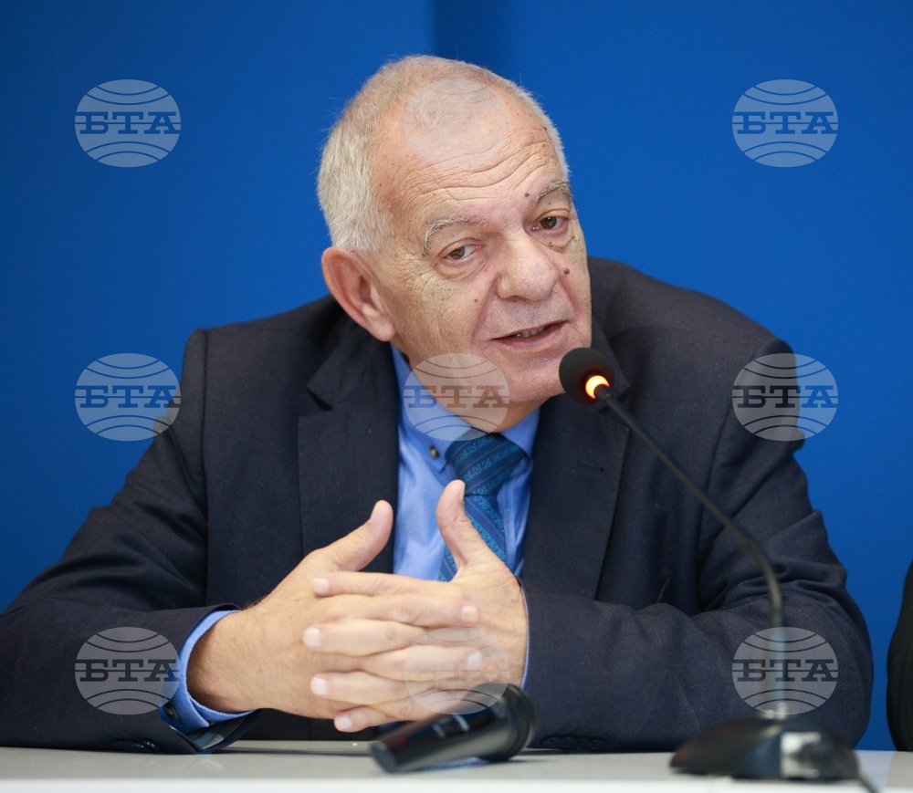 Национален пресклуб на БТА в Русе - конференция на тема "150 години от Априлското въстание – 1876 г., и отбелязване на взетото през декември 1875 г. решение за обявяване на въстание от Гюргевския революционен комитет"