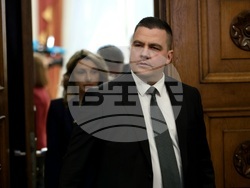 Президентство - „Има такъв народ" - консултации