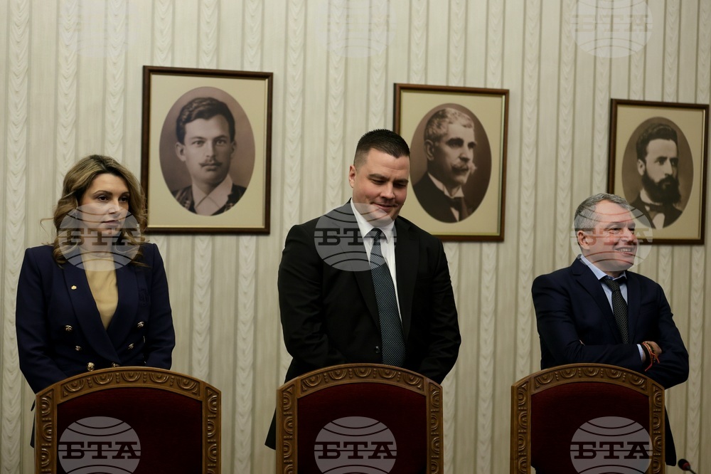 Президентство - „Има такъв народ" - консултации