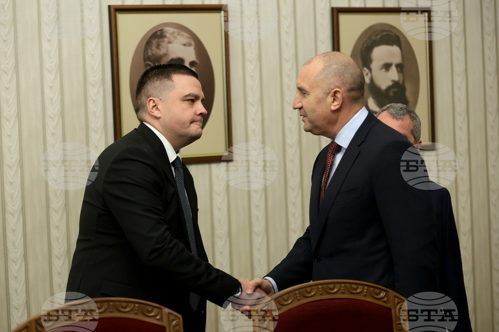 Президентство - „Има такъв народ" - консултации