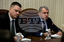 Президентство - „Има такъв народ" - консултации