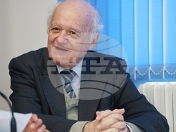 Национален пресклуб на БТА в Русе - конференция на тема "150 години от Априлското въстание – 1876 г., и отбелязване на взетото през декември 1875 г. решение за обявяване на въстание от Гюргевския революционен комитет"