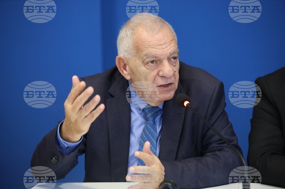 Румъния е много тясно свързана с организирането на Априлското въстание, каза посланикът на България в Румъния Радко Влайков