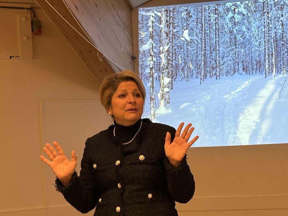 Посолство на Република България в Осло, Норвегия: Българският посланик бе почетен гост на коледното тържество на българското неделно училище в град Ставангер