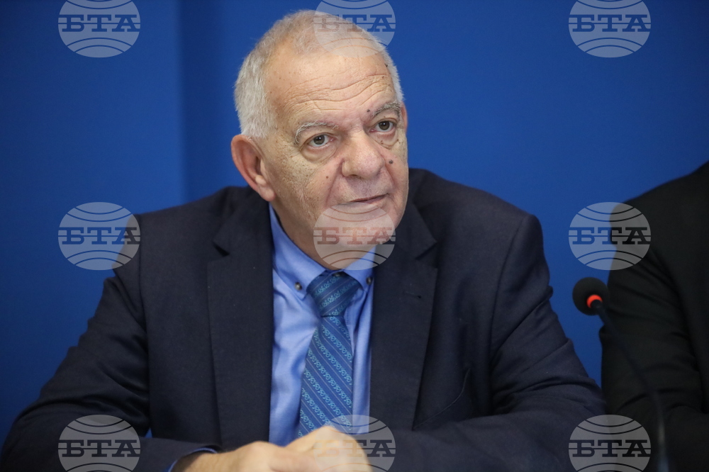 Национален пресклуб на БТА в Русе - конференция на тема "150 години от Априлското въстание – 1876 г., и отбелязване на взетото през декември 1875 г. решение за обявяване на въстание от Гюргевския революционен комитет"