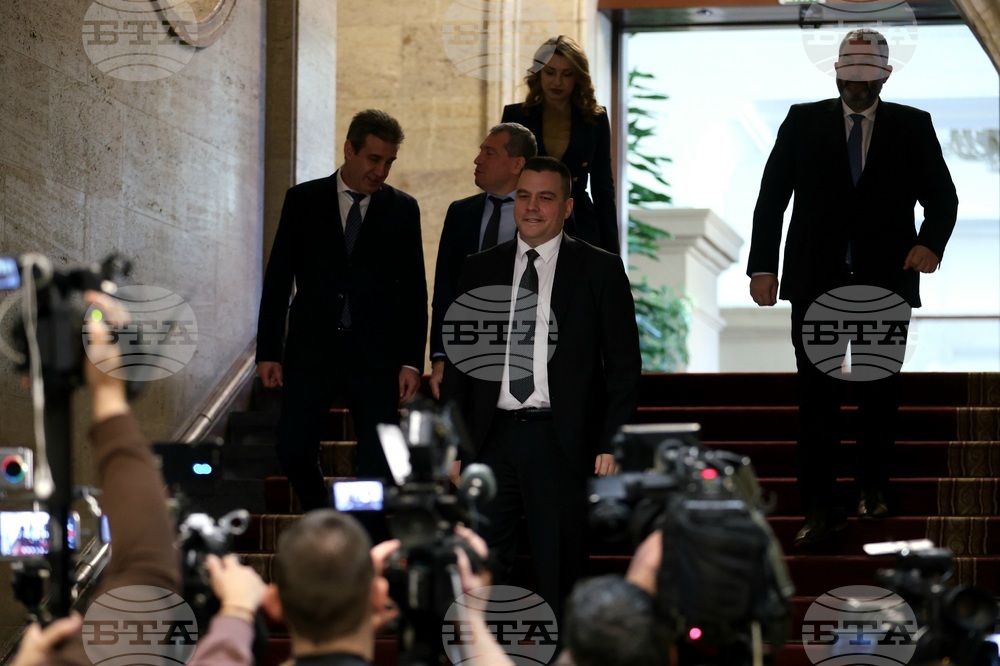 Президентство - „ИТН" - консултации - пресконференция