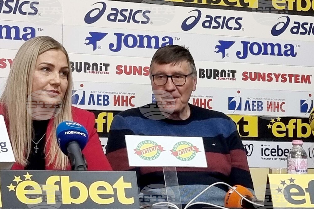 Президентът на Българската федерация по баскетбол Георги Глушков: „Идеята е да имаме шест равностойни тима при жените, които да бъдат и основата на националния отбор“