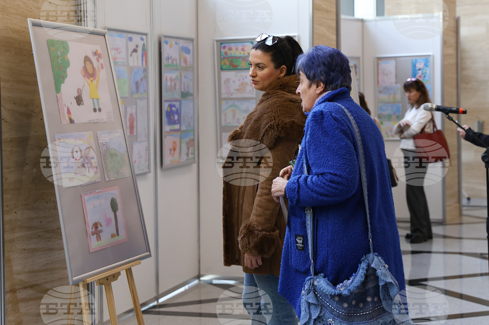 Народно събрание  - „Моето приятелство с куче“ - изложба - откриване