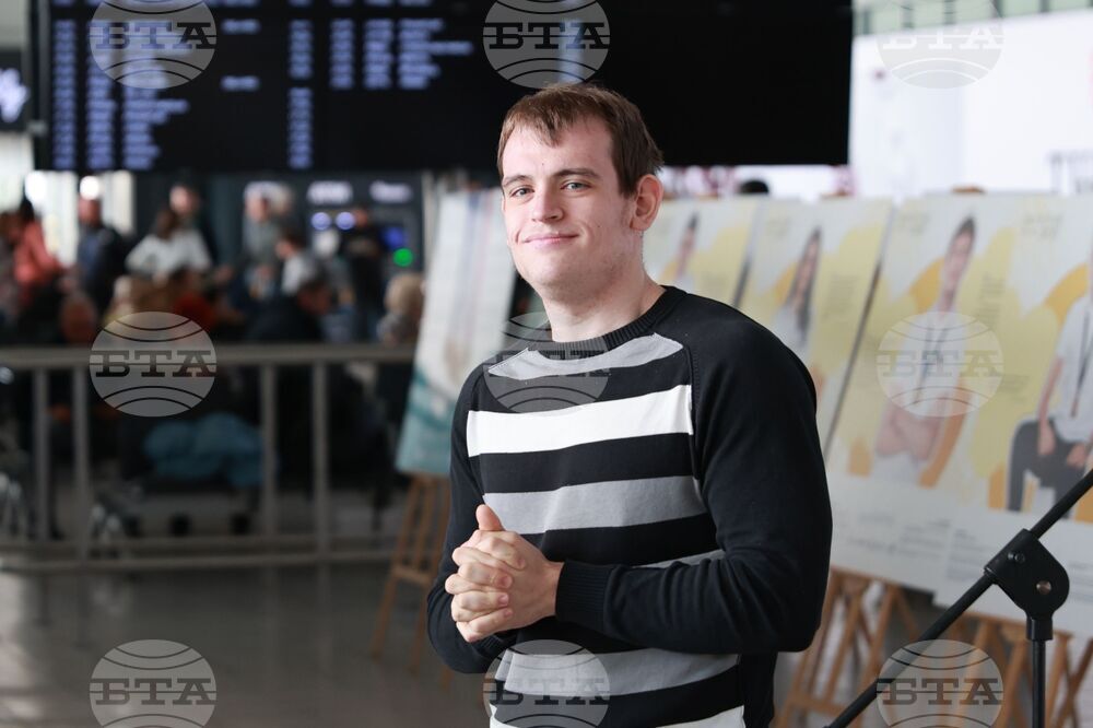 „Фантастични умове“ - пътуваща изложба - Здравко Иванов