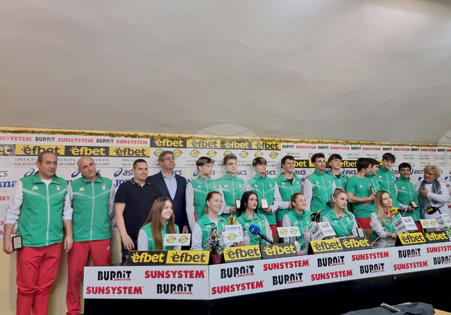 Българска федерация фехтовка награди най-добрите състезатели за 2025 година