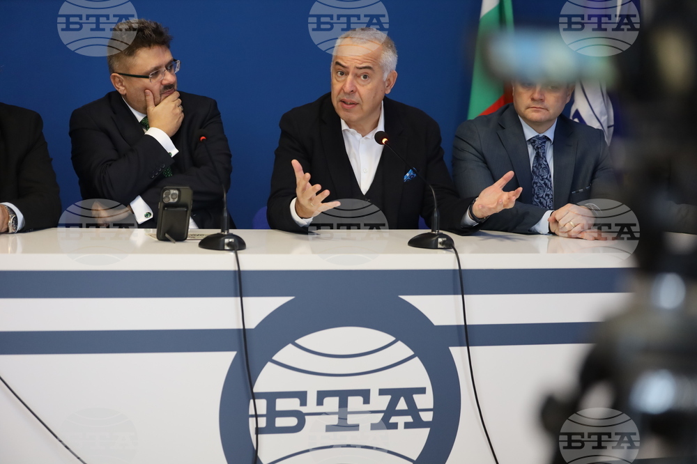 Национален пресклуб на БТА в Русе - конференция на тема "150 години от Априлското въстание – 1876 г., и отбелязване на взетото през декември 1875 г. решение за обявяване на въстание от Гюргевския революционен комитет"