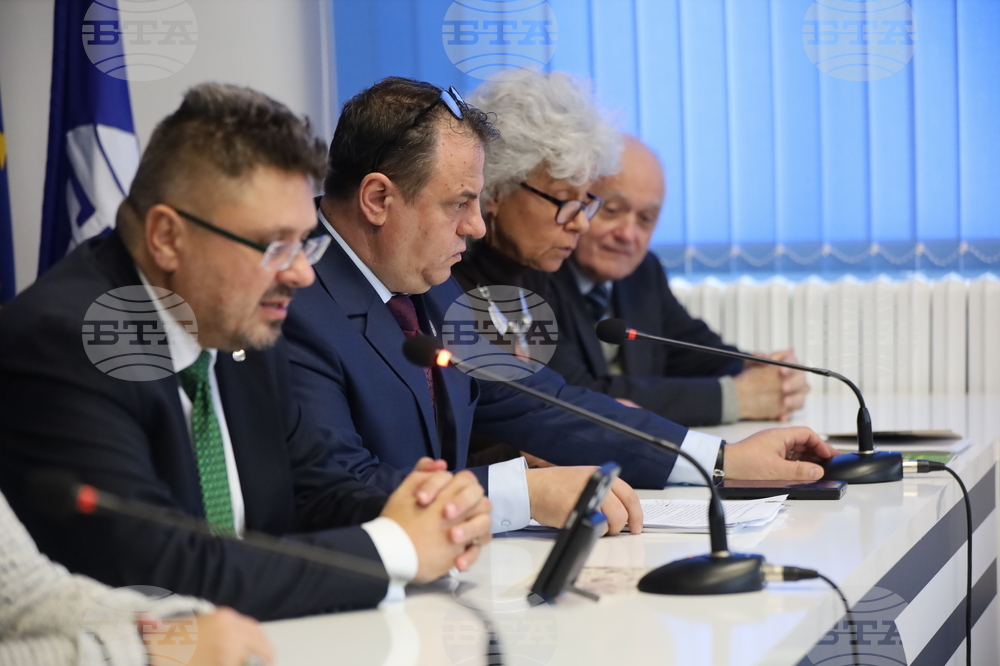 Национален пресклуб на БТА в Русе - конференция на тема "150 години от Априлското въстание – 1876 г., и отбелязване на взетото през декември 1875 г. решение за обявяване на въстание от Гюргевския революционен комитет"