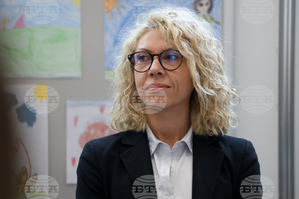 Народно събрание  - „Моето приятелство с куче“ - изложба - откриване - Кристина Петкова