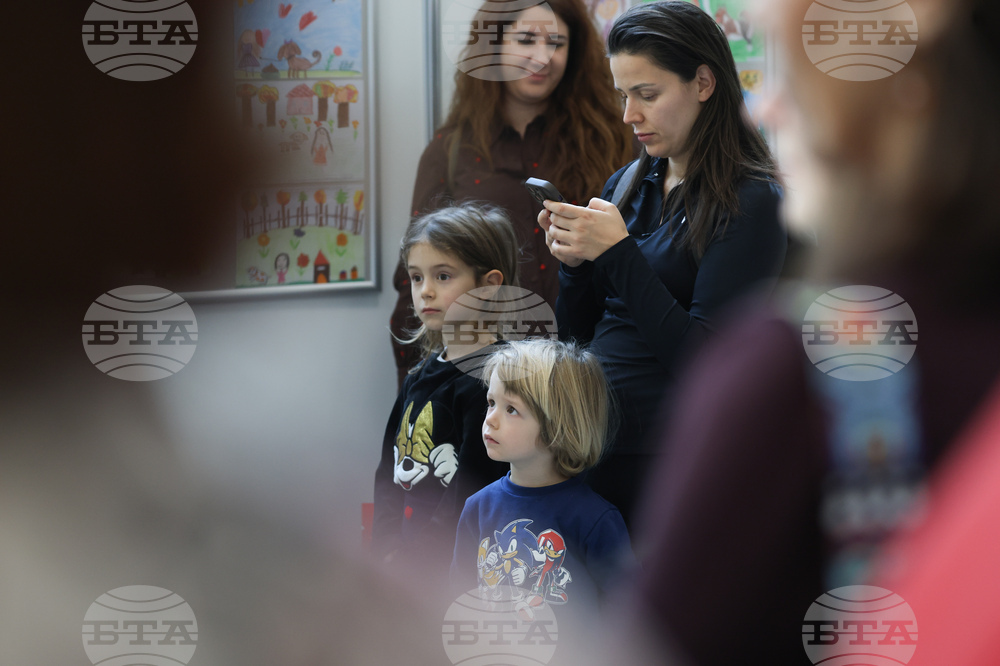 Народно събрание  - „Моето приятелство с куче“ - изложба - откриване