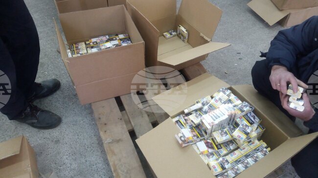 Над 180 000 къса незаконни цигари задържаха в района на "Дунав мост 2" при Видин