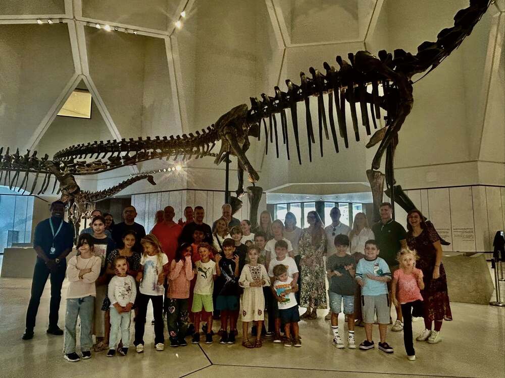 Ученици от Българското училище „Камбана“ посетиха Музея на естествената история в Абу Даби, Обединени арабски емирства