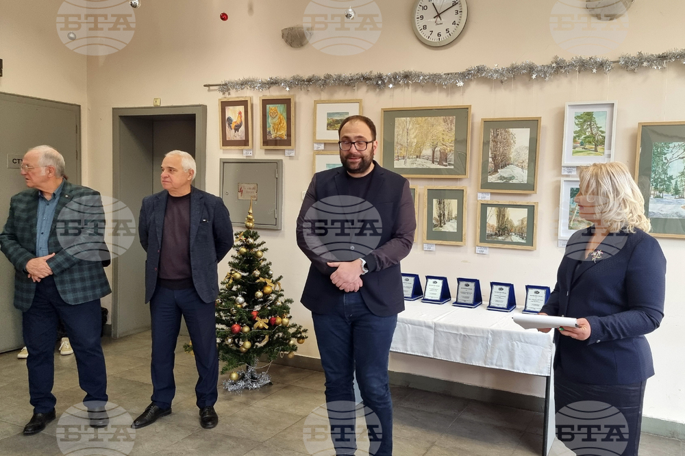 Пловдив - плакети - връчване - площад "Журналист "