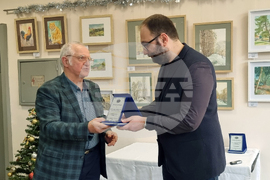 Пловдив - плакети - връчване - площад "Журналист "