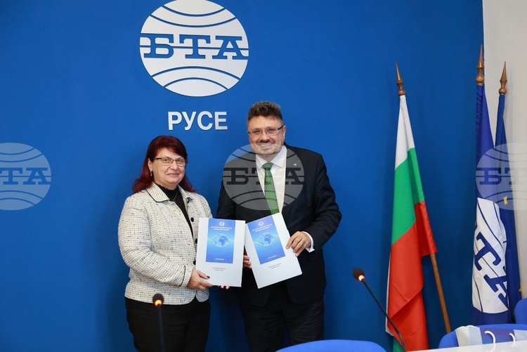 BTA to Continue Using Ruse University Premises for Press Club in Taraclia