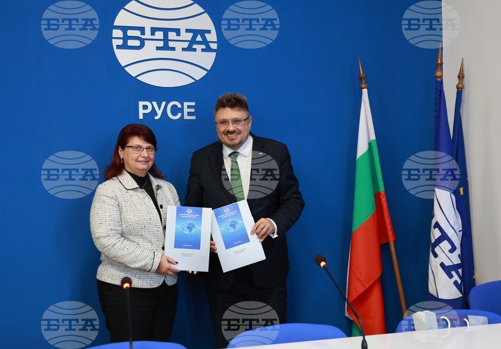 Русе - БТА - Русенски университет - споразумение - подписване