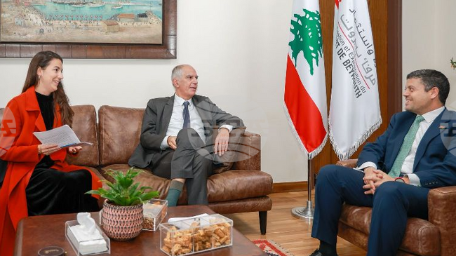 ННА: Генералният директор на пристанището в Бейрут обсъди възможностите за сътрудничество с френския посланик в Ливан