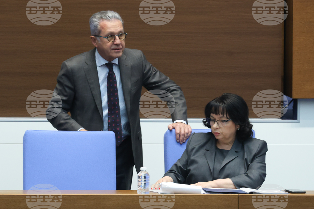 Parliament Passes 2025-to-2026 Budget Extension Bill on First Reading, Ahead of Second Reading