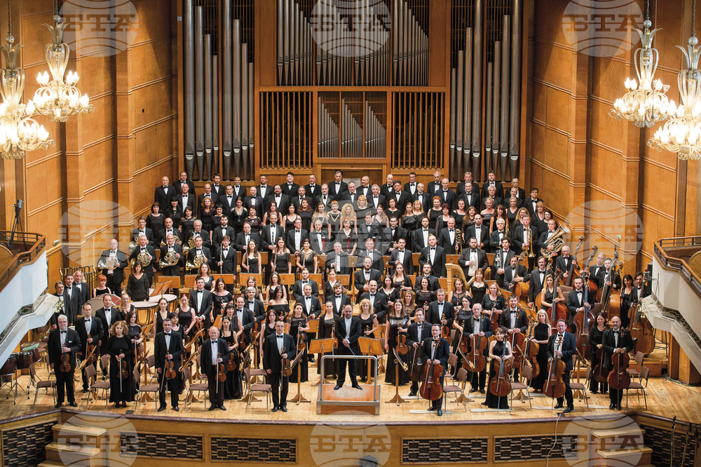 Sofia Philharmonic to Perform in Skopje Under Baton of Nayden Todorov