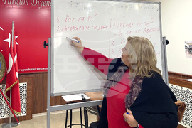 Турция - Истанбул - курс по български език в квартал Авджълар