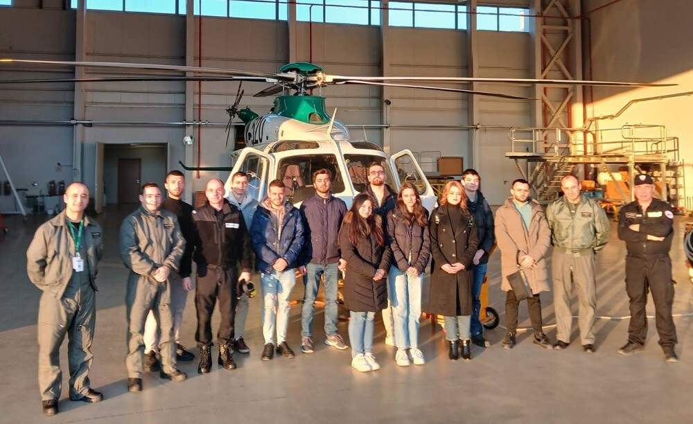 Студенти от Техническия университет разгледаха базата за въздушно наблюдение на ГД „Гранична полиция“