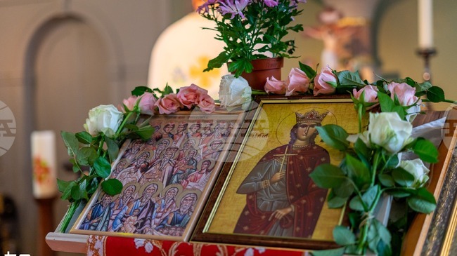 Българската православна църковна община „Св. вмчца Варвара“ в Лайпциг, Германия, тържествено отбеляза своя храмов празник