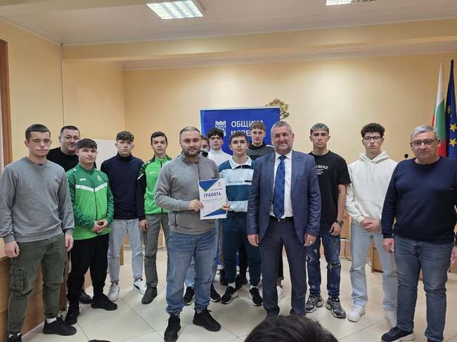 Състезателят по борба Гроздан Петков е спортист на годината на Община Исперих за 2025 година