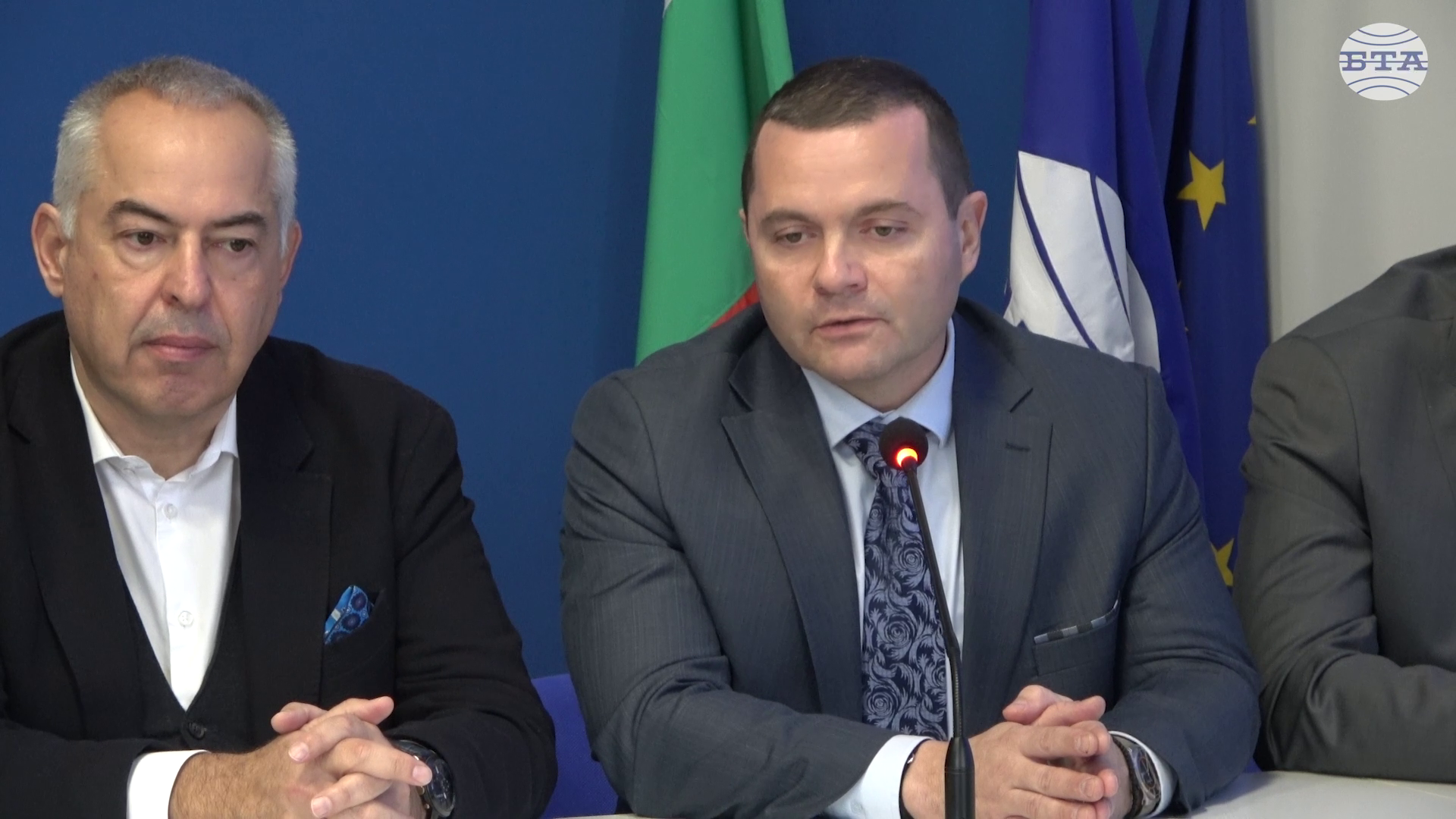 Във всички населени места в България догодина трябва да се усети, че 150-ата годишнина от Априлското въстание е национално честване, каза кметът на Русе