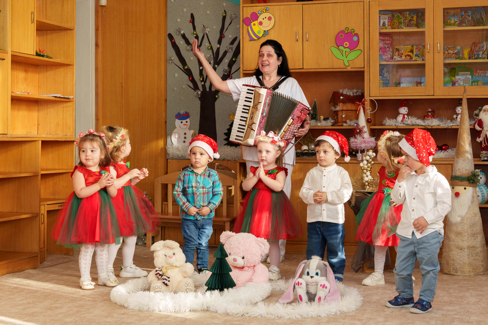 Община Шумен предоставя образователни игри на детските ясли за коледните празници