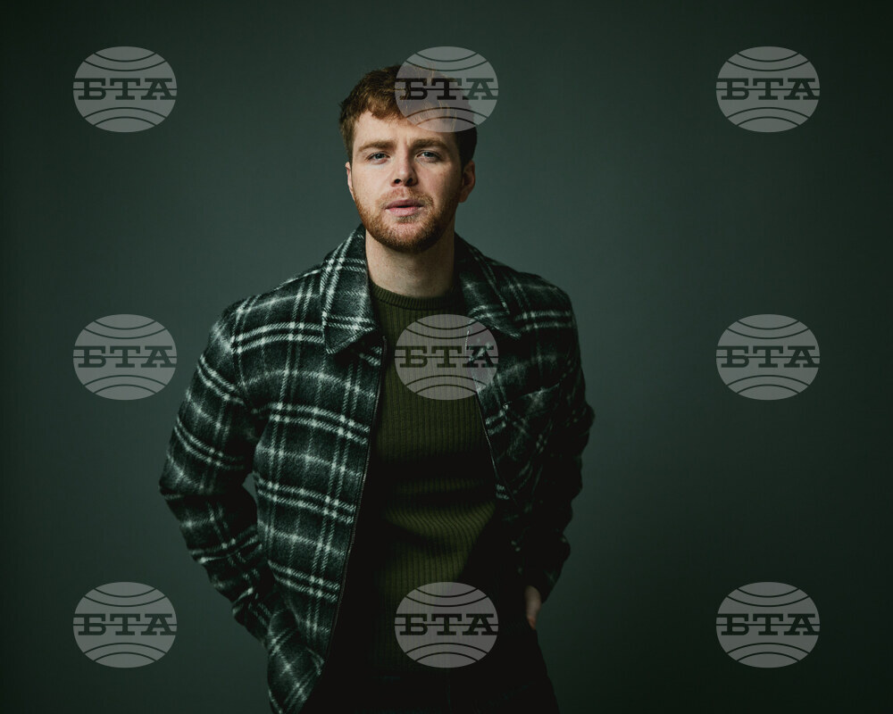 Alex Warren Portrait Session