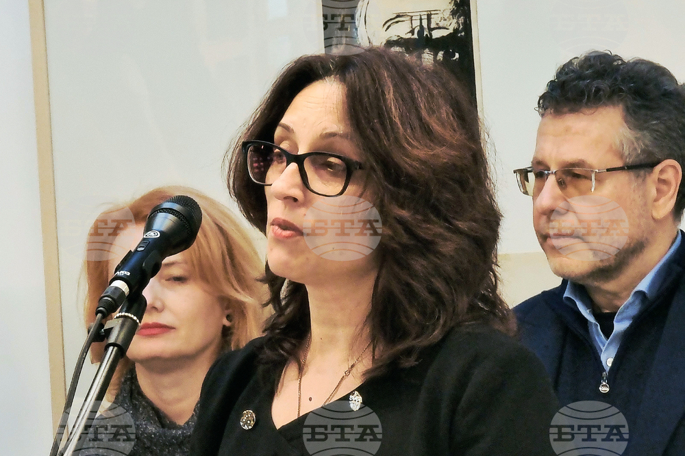 Бургас - конкурс за илюстрация и графика по творба на Петя Дубарова - награждаване