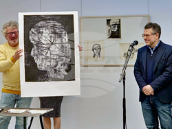 Бургас - конкурс за илюстрация и графика по творба на Петя Дубарова - награждаване