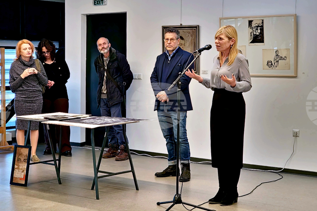 Бургас - конкурс за илюстрация и графика по творба на Петя Дубарова - награждаване