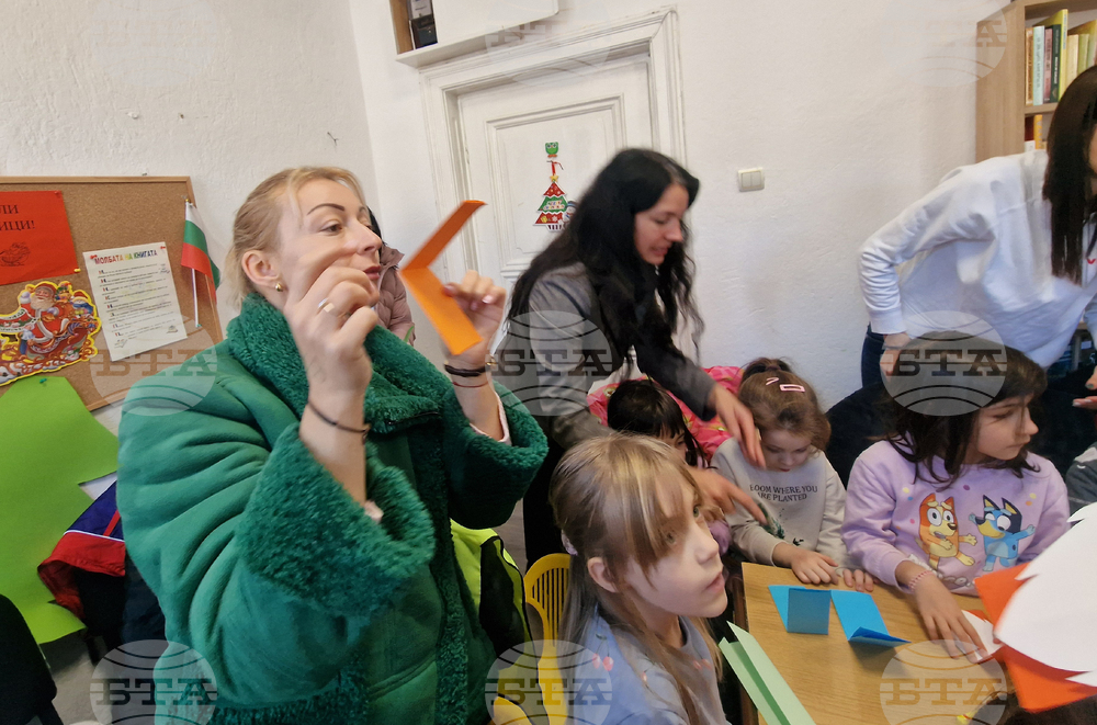 Смолян - библиотека - коледна работилница