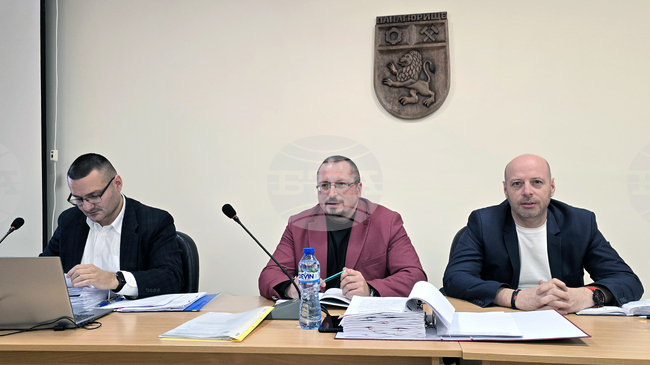 Областният управител върна за преразглеждане две решения на Общинския съвет в Панагюрище