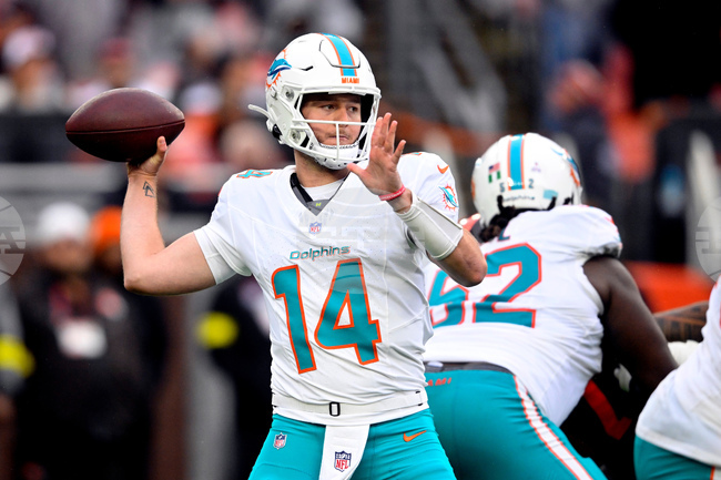 Dolphins QBs Football