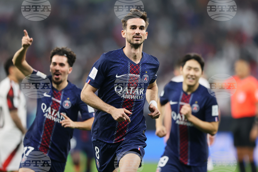 CORRECTION Qatar Intercontinental Cup Soccer