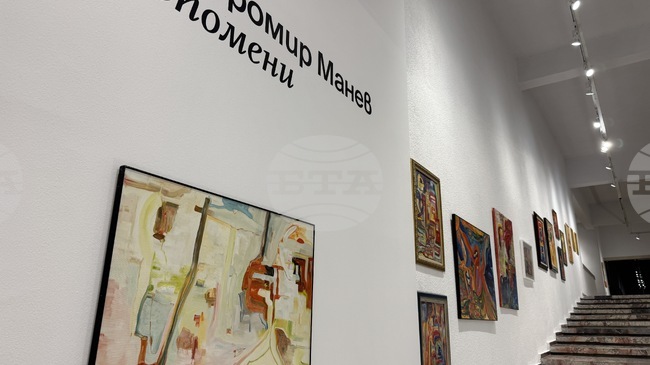 Добромир Манев представи изложбата си "Спомени" в Художествената галерия в Казанлък