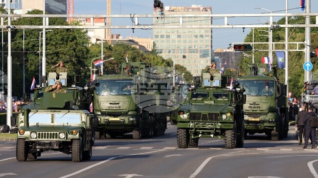 ХИНА: Хърватия поръча 420 военни камиона за 212 милиона евро