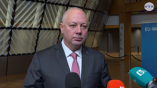 Премиерът в оставка Росен Желязков не очаква проблеми с влизането на България в еврозоната заради споровете около бюджета