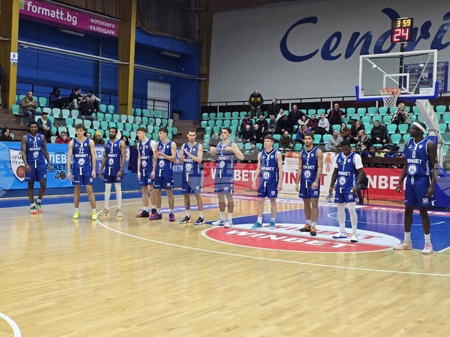 Баскетболистите на Спартак Плевен победиха английския Нюкасъл Ийгълс в мач от Европейската северна баскетболна лига за мъже