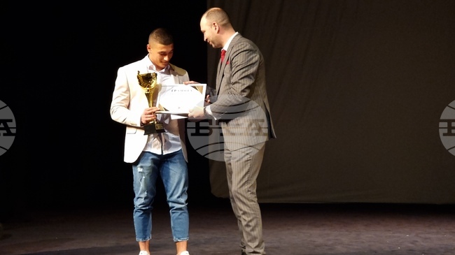 Християн Василев от Спортен клуб „Чикара-Ли“ (Карате-до) бе избран за спортист на Кюстендил за 2025 г.