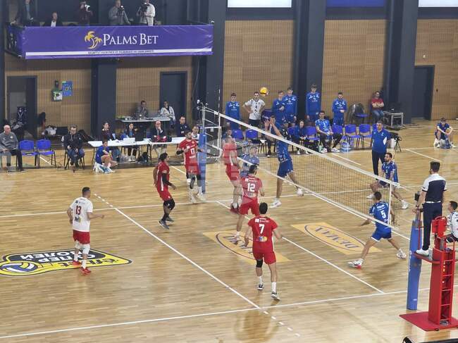 Левски спечели волейболното дерби срещу ЦСКА