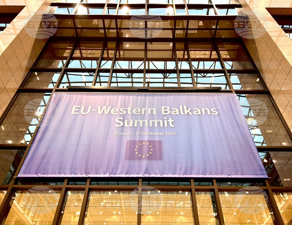 EU Highlights Importance of Implementation of Skopje's Agreements with Sofia and Athens