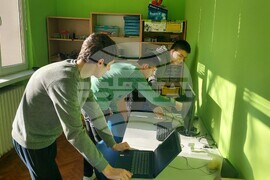 Видин - ученици - разработване прототип автономна тенис количка