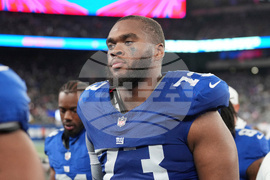 Giants Neal Football